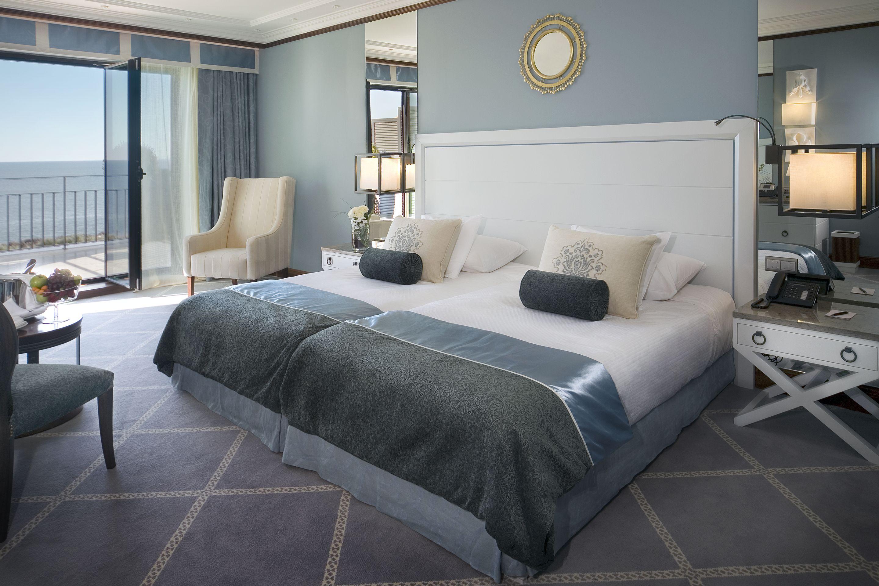 格兰瑞沃伊塔里Spa酒店 卡斯凯什 客房 照片 A room at the Hotel de Crillon