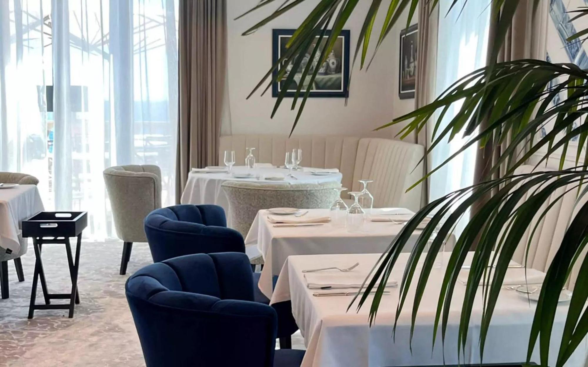 格兰瑞沃伊塔里Spa酒店 卡斯凯什 外观 照片 Restaurant "La Table d'Or"