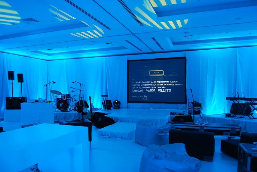 格兰瑞沃伊塔里Spa酒店 卡斯凯什 外观 照片 A stage with a projection screen